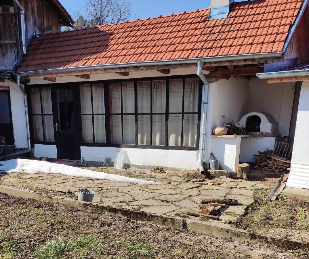 Къща За Гости Хайк Beli Osŭm Exteriér fotografie
